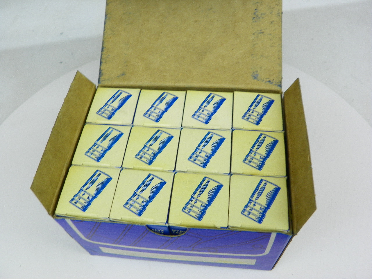 Sealed Power HT-761 Hydraulic Valve Tappet (12 Pack) for 1950-1962 GMC 235 Engine restoration. - Image 4