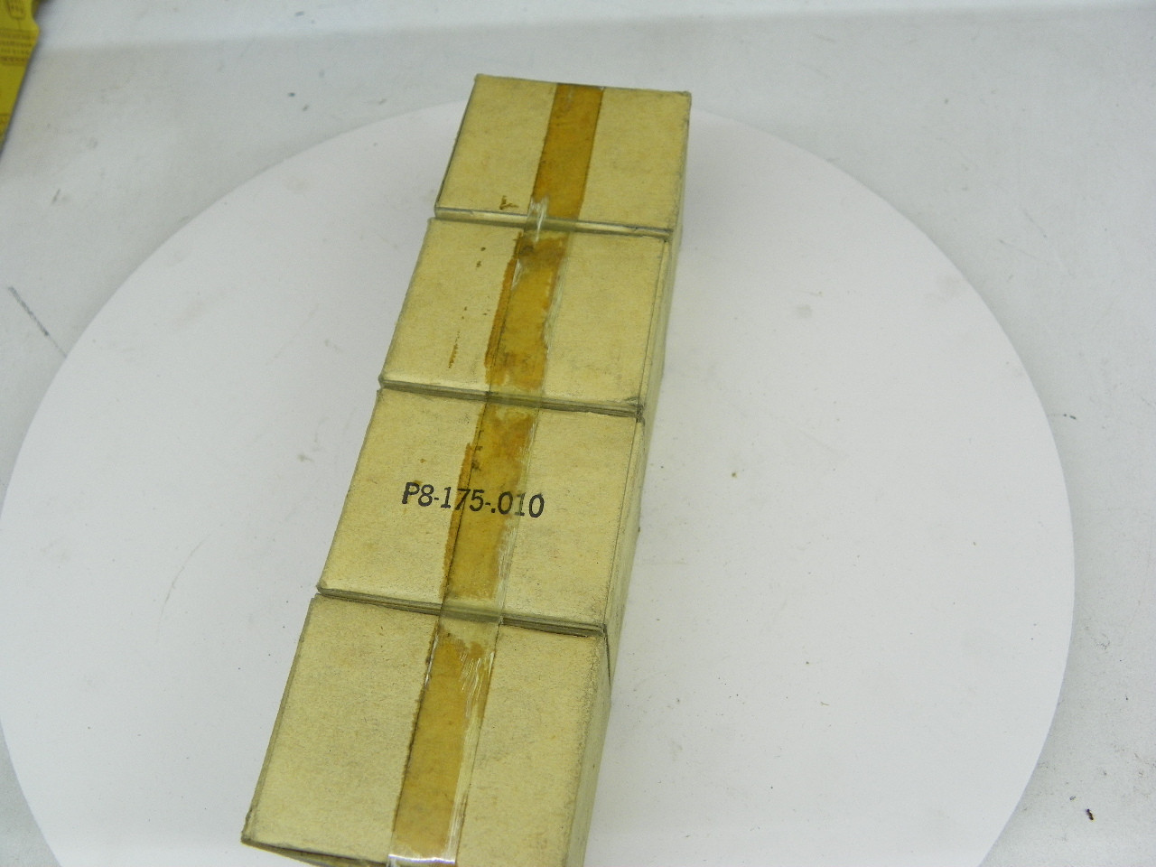 NOS Vintage Ford 52-6211-C Connecting Rod Bearing Set .010 U/S for 1937-1939 V8-60 Flathead restoration. - Image 2