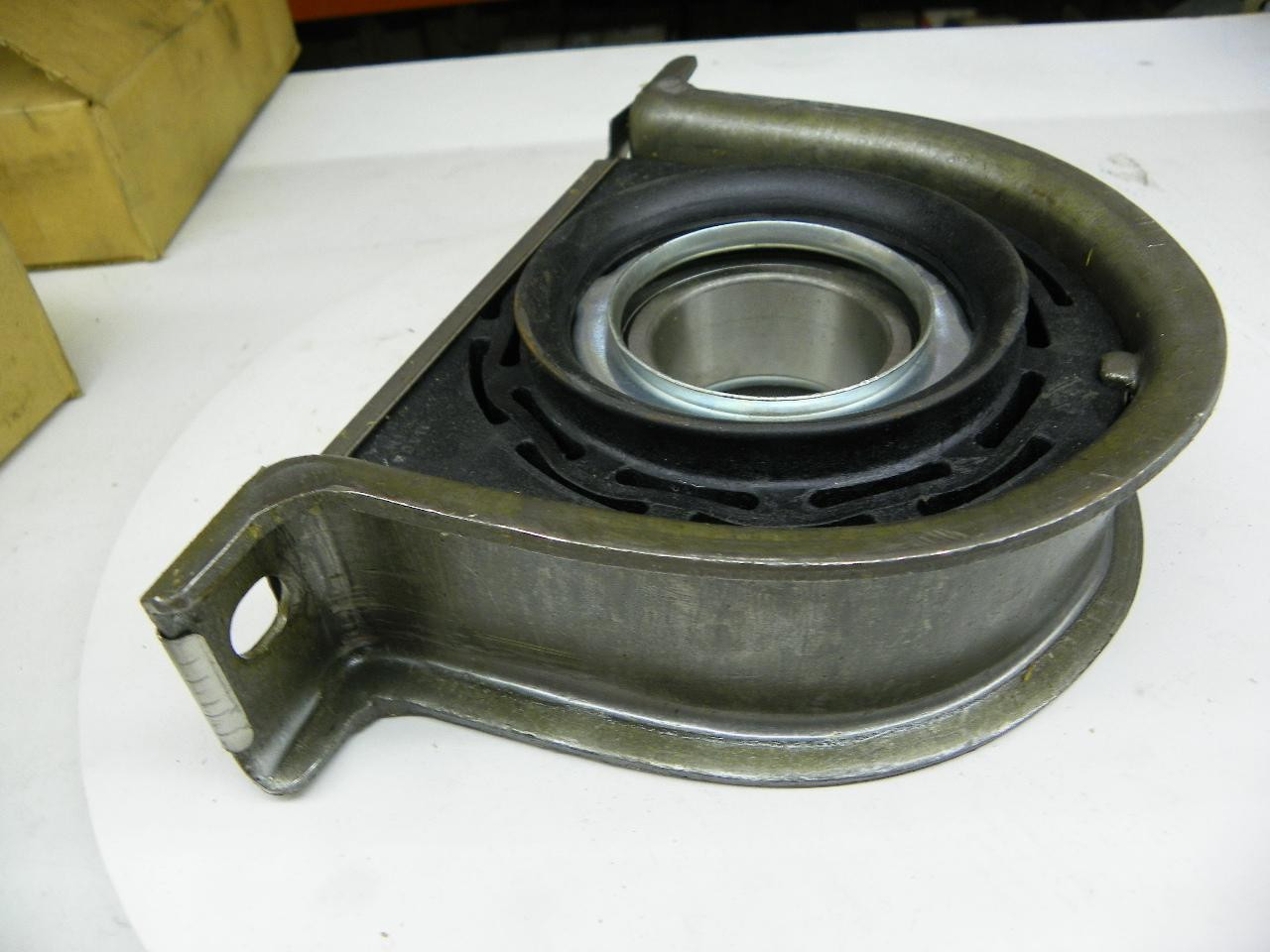 Green Ball Bearing RSB-10 Driveshaft Carrier Bearing for 1955-1979 Ford Dodge International Truck restoration. - Image 7