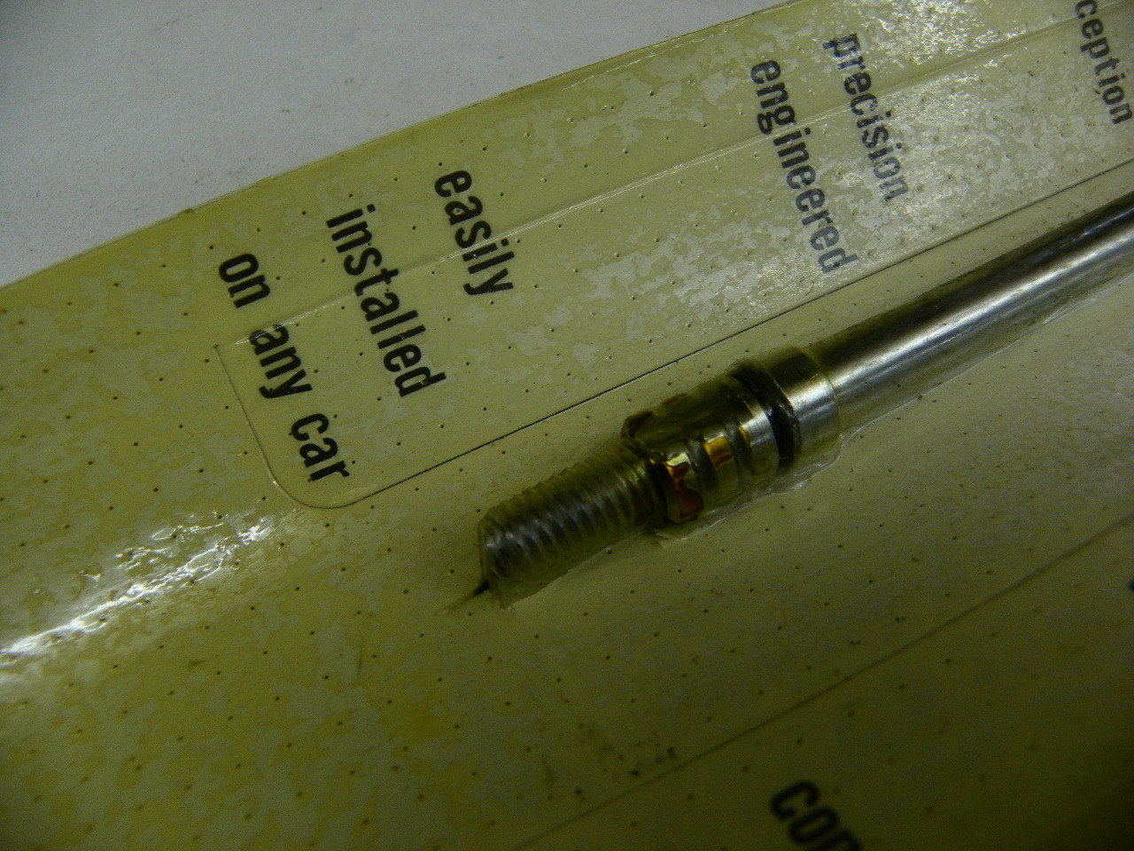 Accurate 11251 Antenna Mast for 1968-1969 Buick AM/FM radio restoration. - Image 5