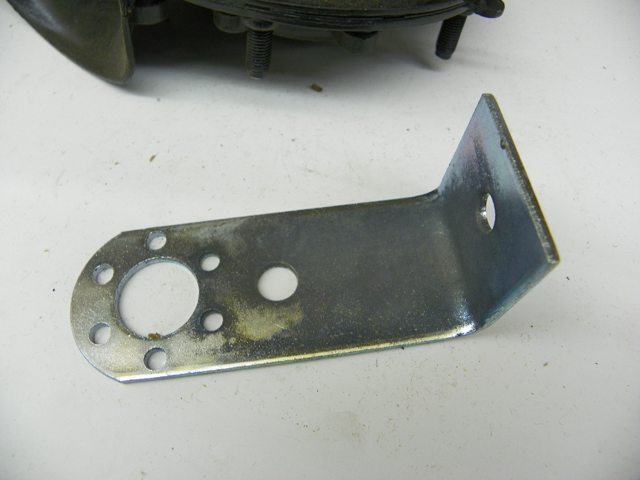 Sparton A25742 Low Tone Horn for 1966-1971 Mopar A-Body Dart Barracuda restoration. - Image 4