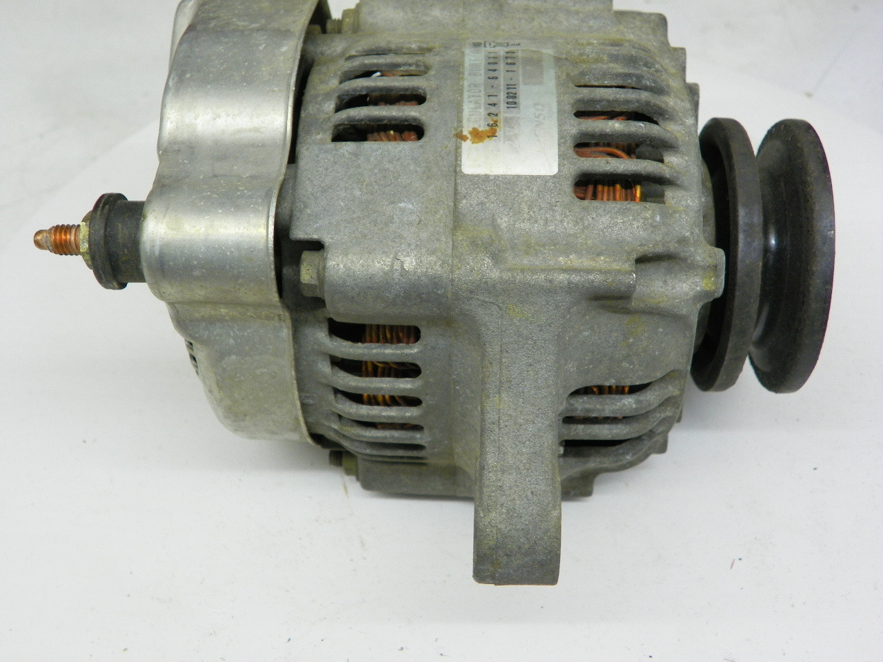 Denso 100211-64011 Alternator NORS vintage auto part restoration. - Image 5
