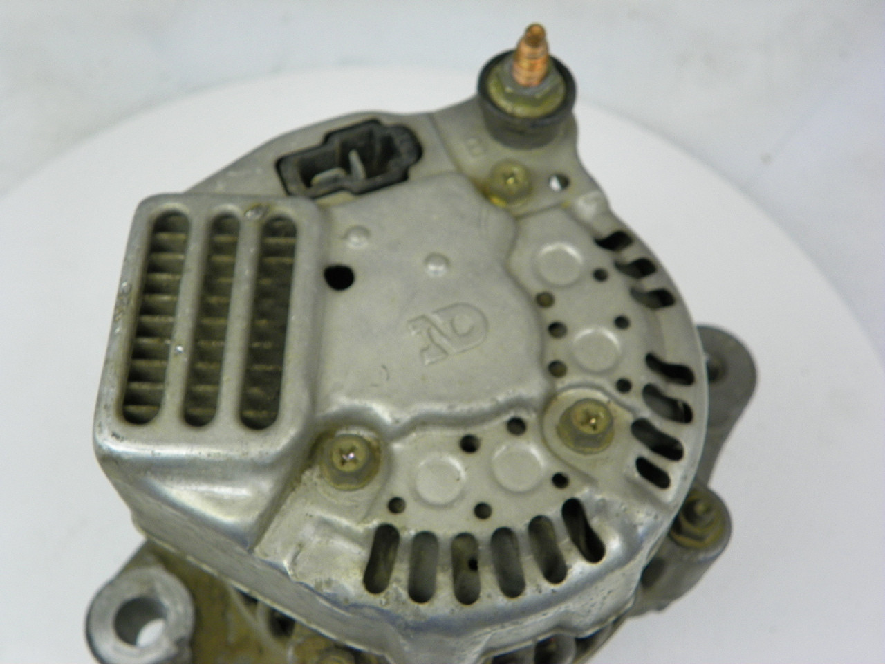 Denso 100211-64011 Alternator NORS vintage auto part restoration. - Image 8