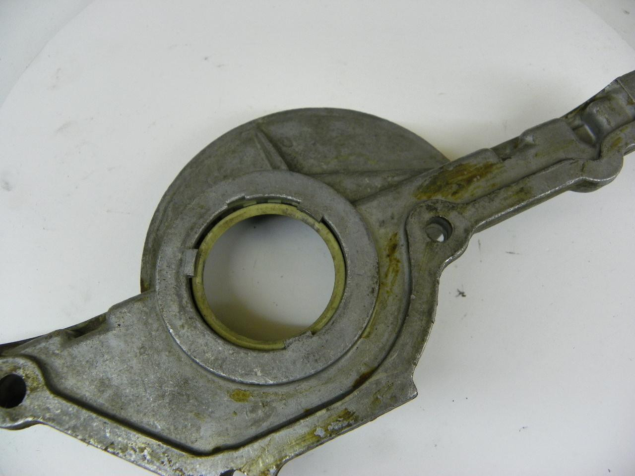 NOS OEM Ford D2FZ-6019-B Engine Front Cover Seal Housing for 1971-1974 Pinto Capri 2.0L OHC restoration. - Image 10
