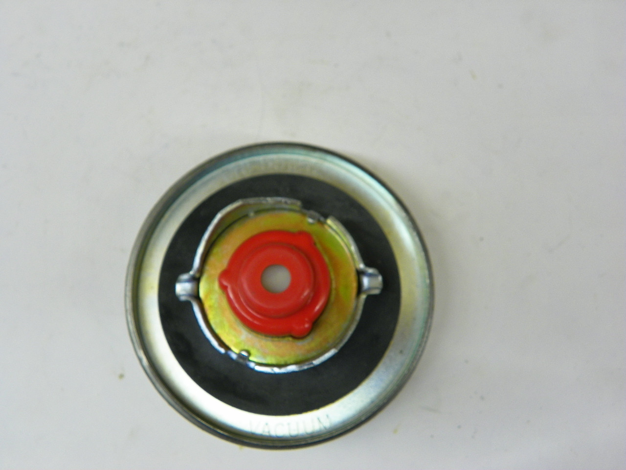 NOS Mopar 3E807 Stant Chrome Fuel Gas Cap Replaces G-704 for 1971 Chevy GMC Ford Truck restoration. - Image 5