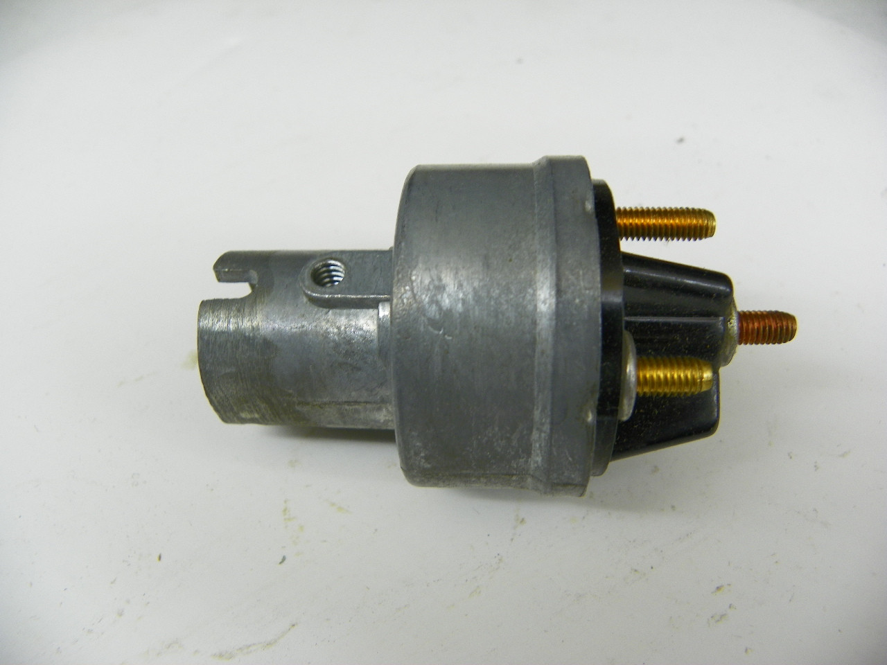 General Switches 1003 Ignition Switch for vintage auto restoration - Image 2