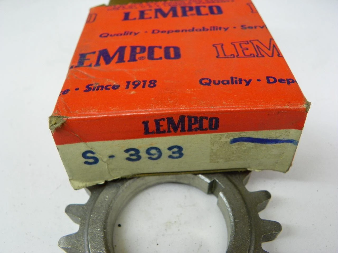 Lempco S-393 Crankshaft Sprocket for 1966-1984 Chevrolet V8 396 400 402 427 454 engine restoration. - Image 2