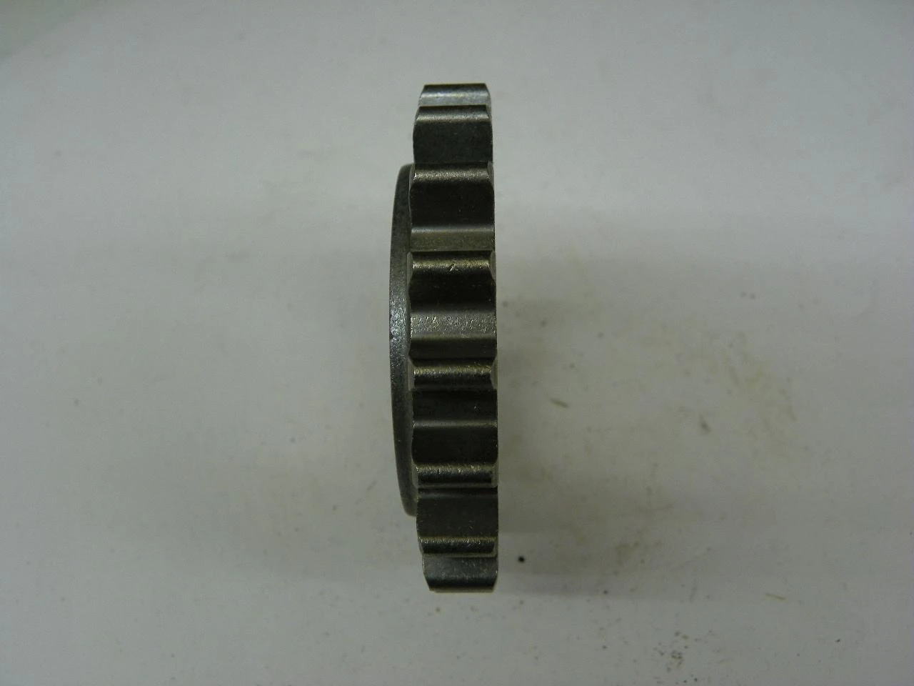 Lempco S-393 Crankshaft Sprocket for 1966-1984 Chevrolet V8 396 400 402 427 454 engine restoration. - Image 4