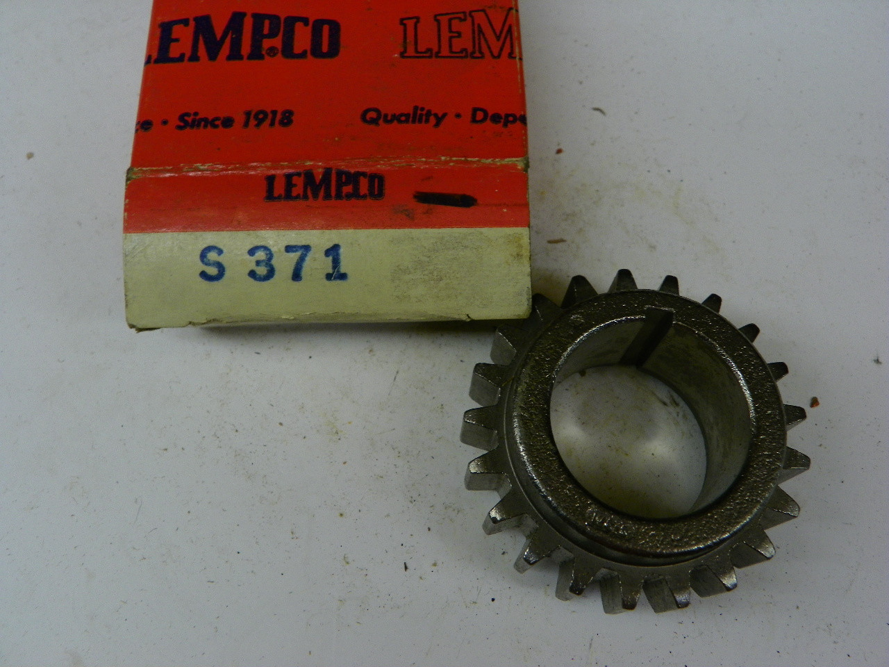 Lempco S371 Crankshaft Gear for 1955-79 Pontiac Oldsmobile V8 restoration. - Image 1