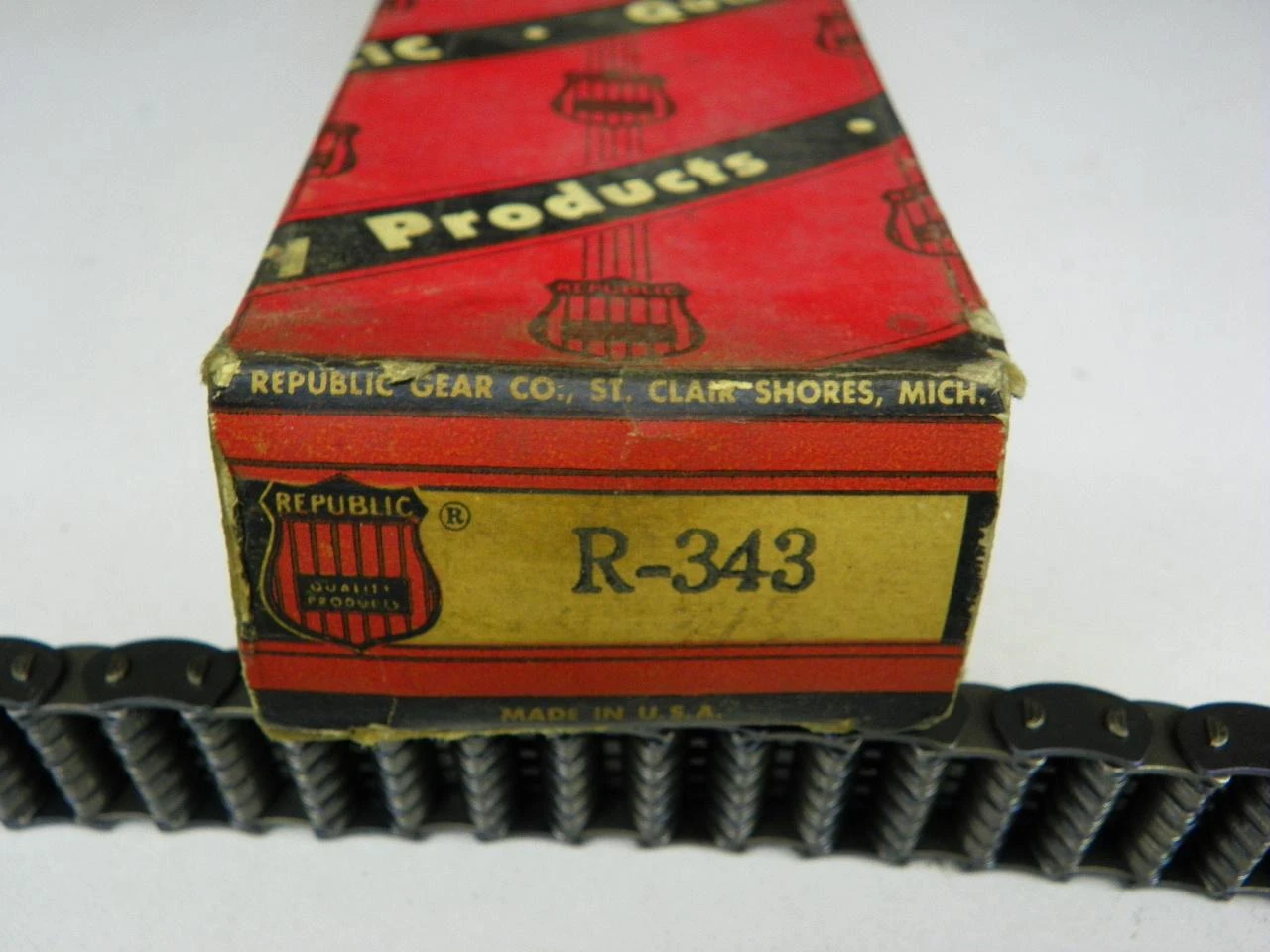 Republic R-343 Timing Chain for vintage auto restoration - Image 2