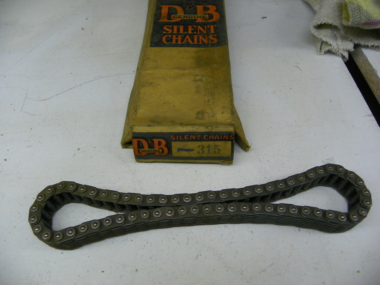 D&B 315 Timing Chain for 1956-1981 AMC Hudson Jeep Nash IH V8 restoration. - Image 1