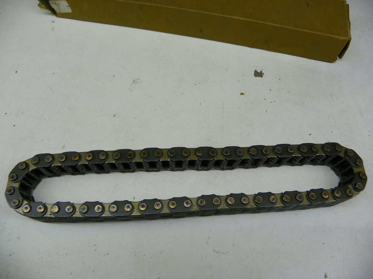 Whitney W302 Timing Chain for 1935-1936 Pontiac 6 Cylinder restoration - Image 3