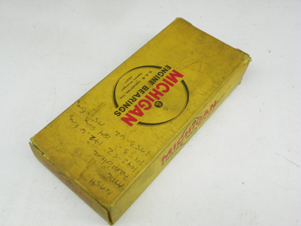Michigan R-6620A CAP .030 Rod Bearings for 1942-1962 Nash AMC Rambler 6-Cylinder restoration. - Image 1