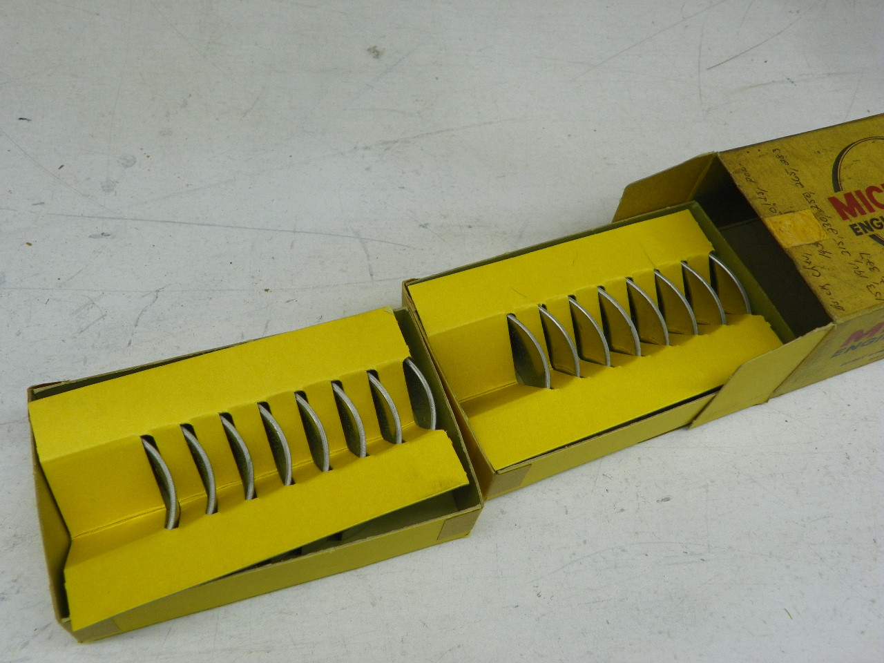 Michigan R7020T .010 Connecting Rod Bearings for 1955-1974 GM V8 I6 I4 engine restoration - Image 5