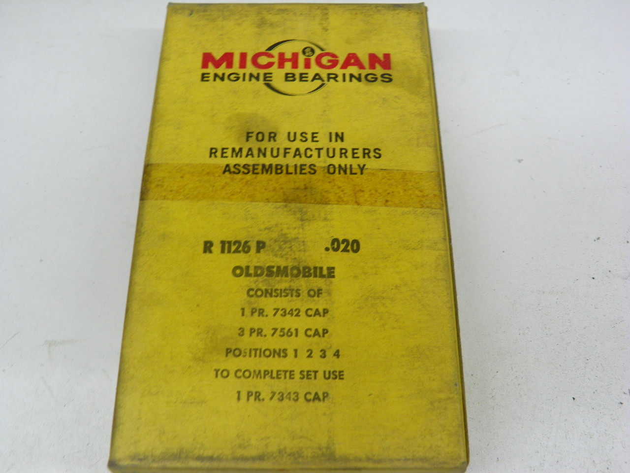 Michigan R1126P Engine Main Bearings for 1949-1964 Oldsmobile Rocket V8 .020 undersize restoration. - Image 3