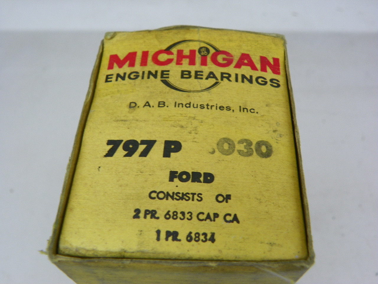 Michigan 797 P .030 Crankshaft Main Bearings for Ford Tractor 134 144 172 CID 1953-1967 restoration. - Image 2