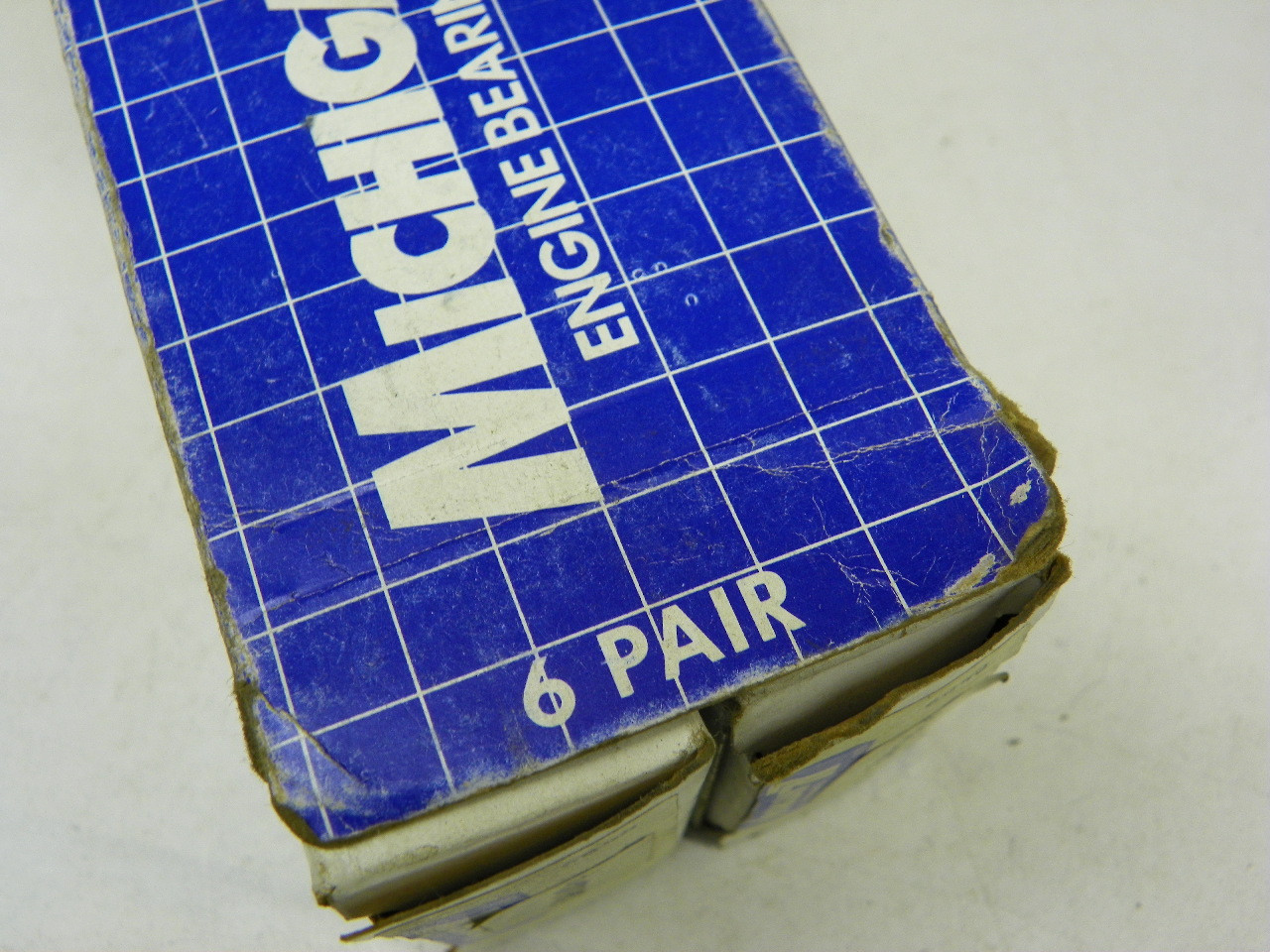 Michigan 7 CD-600 G-10 7375CAP .010 Connecting Rod Bearings for vintage auto restoration. - Image 4
