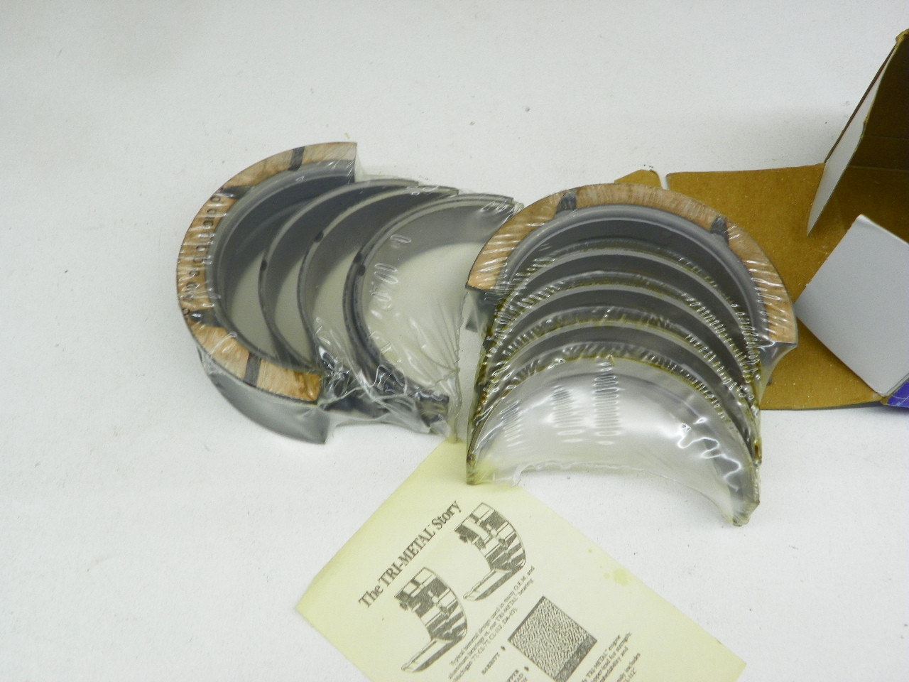 Michigan MS-1432 P-10 Engine Main Bearings for vintage auto restoration. - Image 3