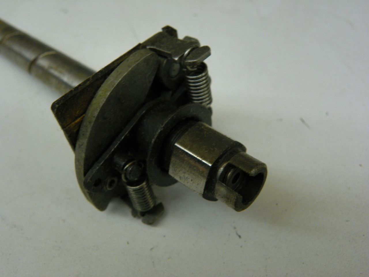 Genuine Auto-Lite IGB2158R Shaft and Governor Assembly for vintage distributor restoration. - Image 8