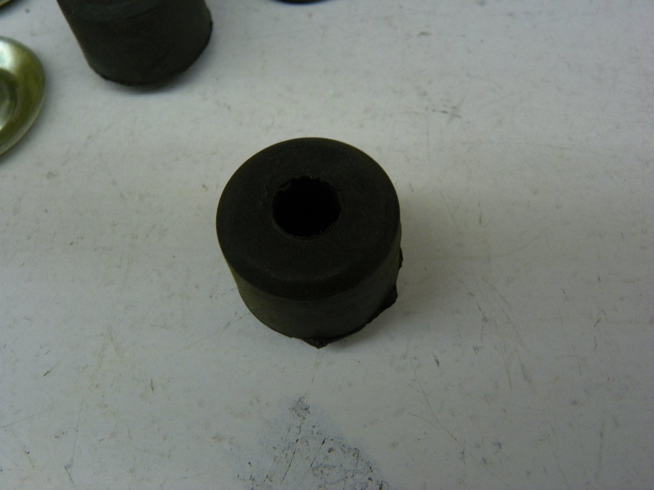 Doan 45-1606 Bushing Kit for 1949-1962 Chevrolet Pontiac Full Size restoration. - Image 4