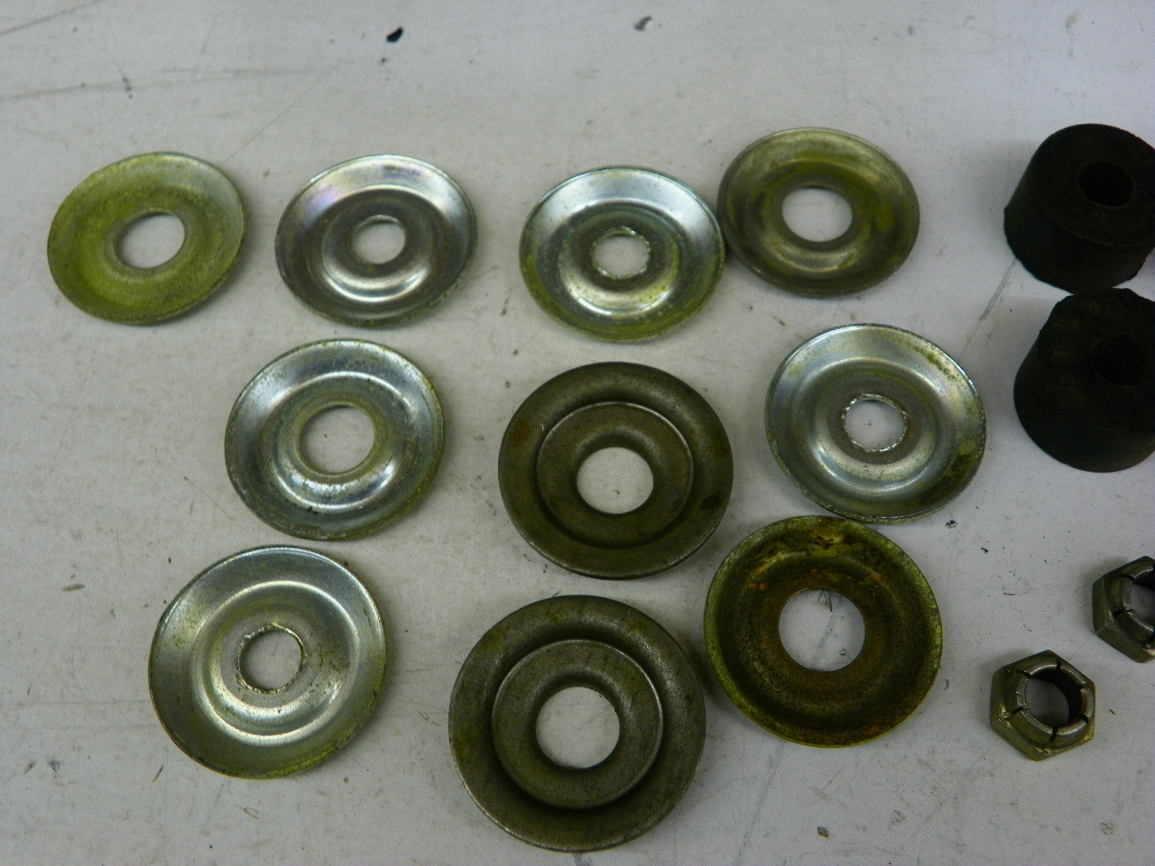 Doan 45-1603 Radiator Support Bushing Kit for 1952-1962 Ford 1952-1956 Mercury restoration. - Image 3