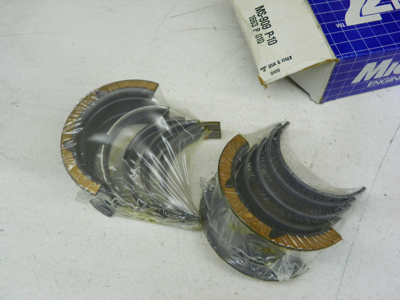Michigan MS-909 P-10 Main Bearings for 1967-1974 GM V8 engines .010 undersize restoration. - Image 3