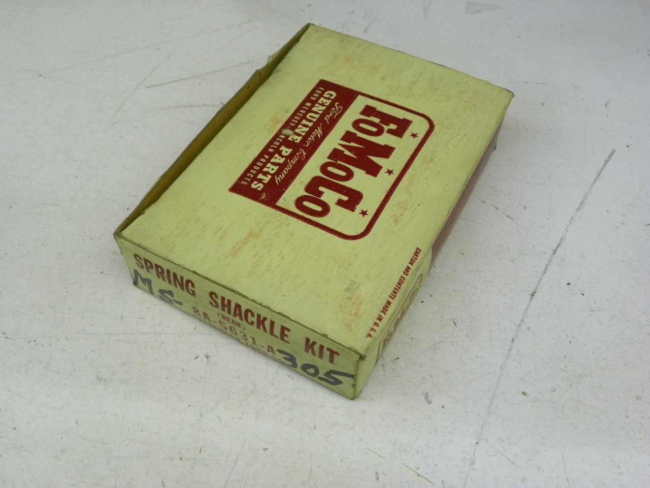 FoMoCo 8A-5631-A Rear Spring Shackle Kit for 1949-1950 Ford Passenger Car restoration. - Image 1