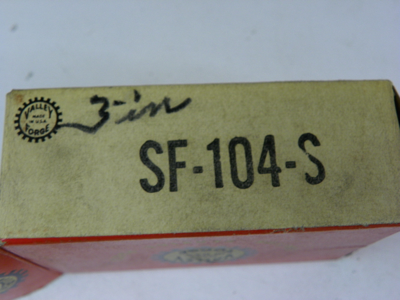 Valley Forge SF-104-S Ignition Coil Set for vintage auto restoration. - Image 2