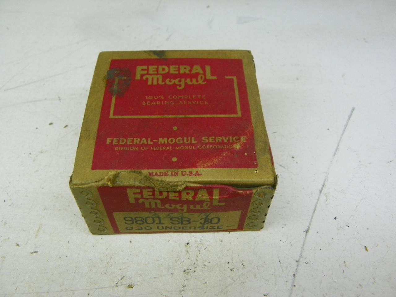 Federal-Mogul 9801 SB-30 Connecting Rod Bearing for 1939-1948 Ford Mercury V8 .030 Undersize restoration. - Image 1