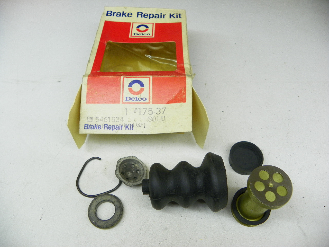 Delco 175-37 Brake Repair Kit 1 1/4" bore restoration. - Image 1