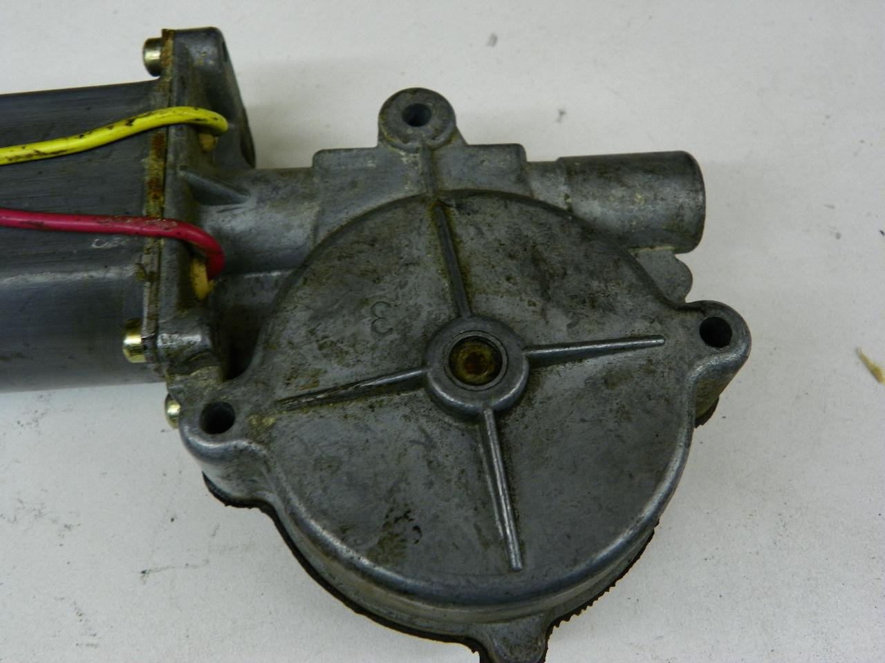 Ford E9SA6323395AB Power Window Motor for 1989-1997 Thunderbird Cougar Front Right Passenger Side restoration. - Image 5