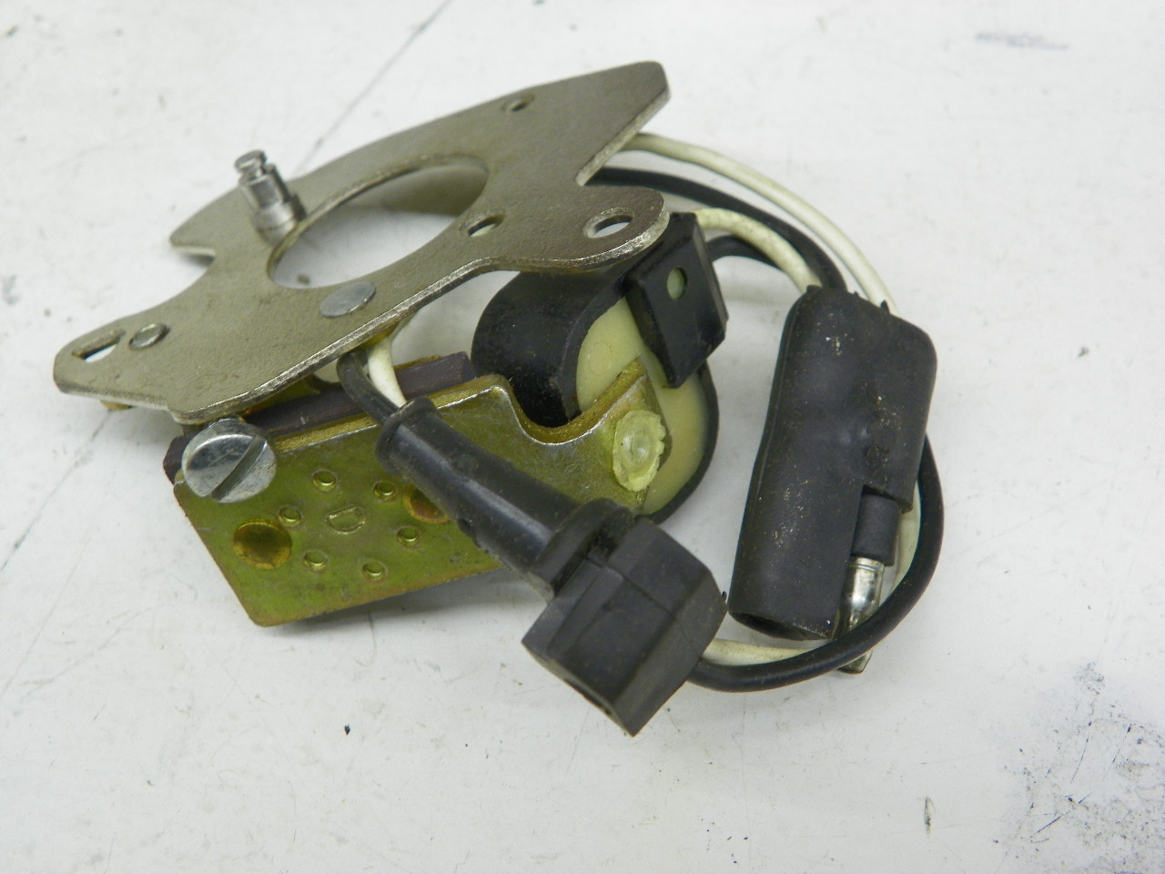 Standard LX-103 Pickup Assembly for 1972-1985 Chrysler Dodge Plymouth 6 Cylinder restoration. - Image 6