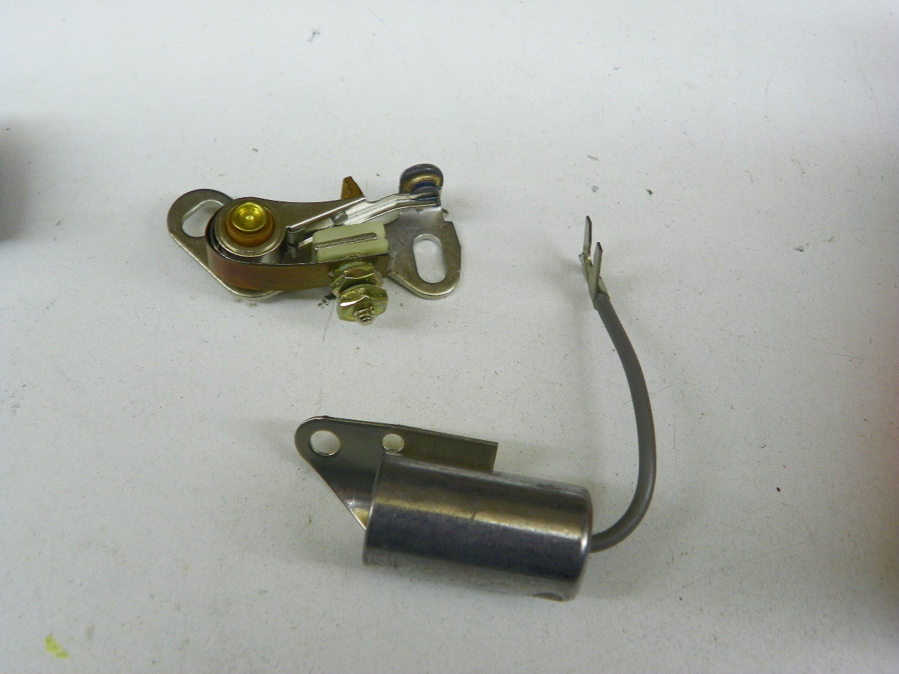 Motorcraft COTZ-12000-A DK-10 Distributor Tune-Up Kit for 1965-67 Ford Mustang V8 restoration. - Image 5