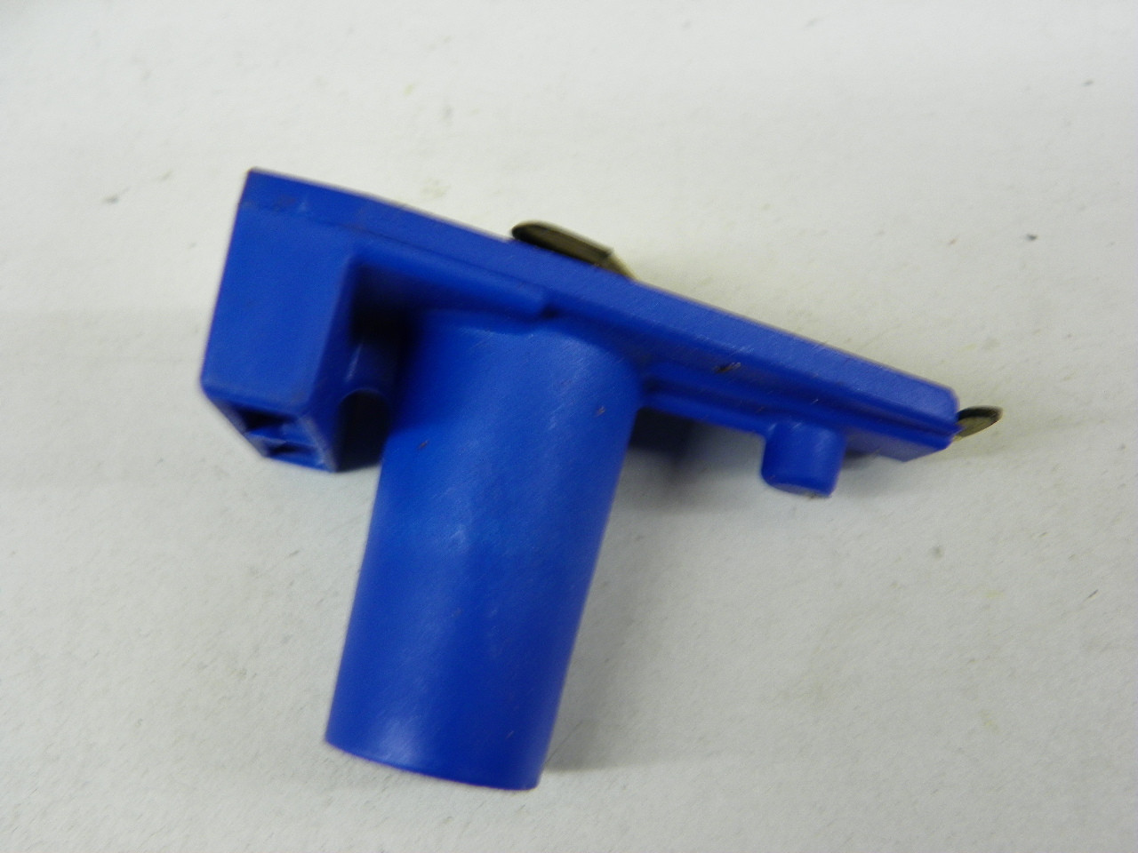 Motorcraft DR-314 D7DZ-12200-A Distributor Rotor for 1977-1986 Ford Lincoln Mercury restoration. - Image 3