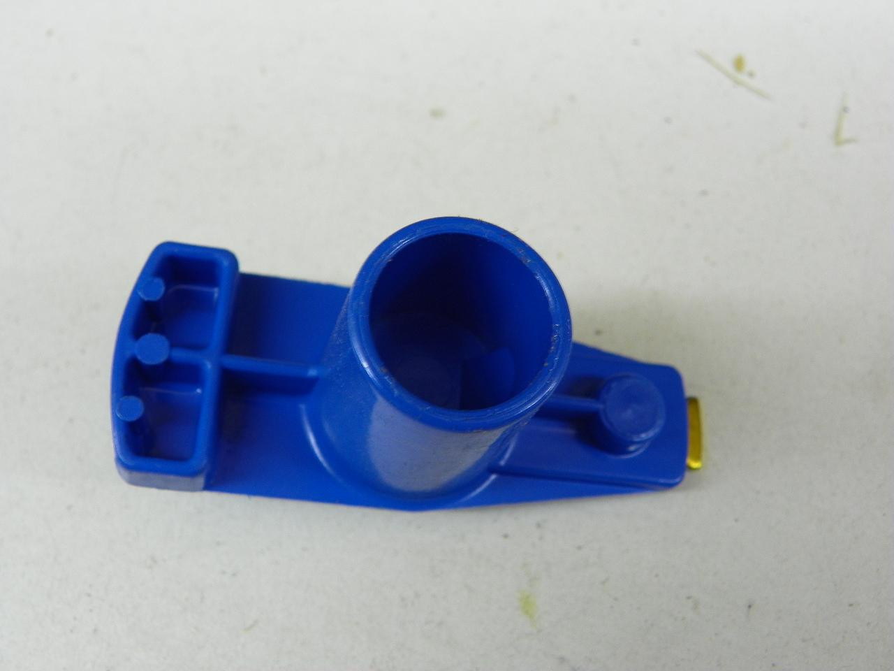Motorcraft D5PZ-12200-A Distributor Rotor for vintage auto restoration - Image 5