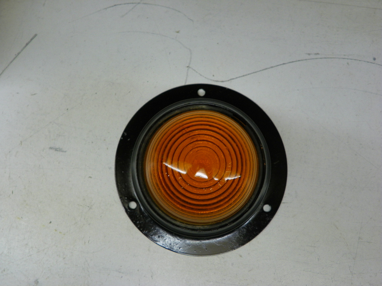 K-D 527 Clearance Lamp NORS for vintage auto restoration. - Image 4