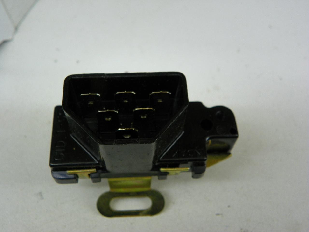 Delco 3765110 Turn Signal Switch for 1961-1962 Chevrolet All Models restoration. - Image 3