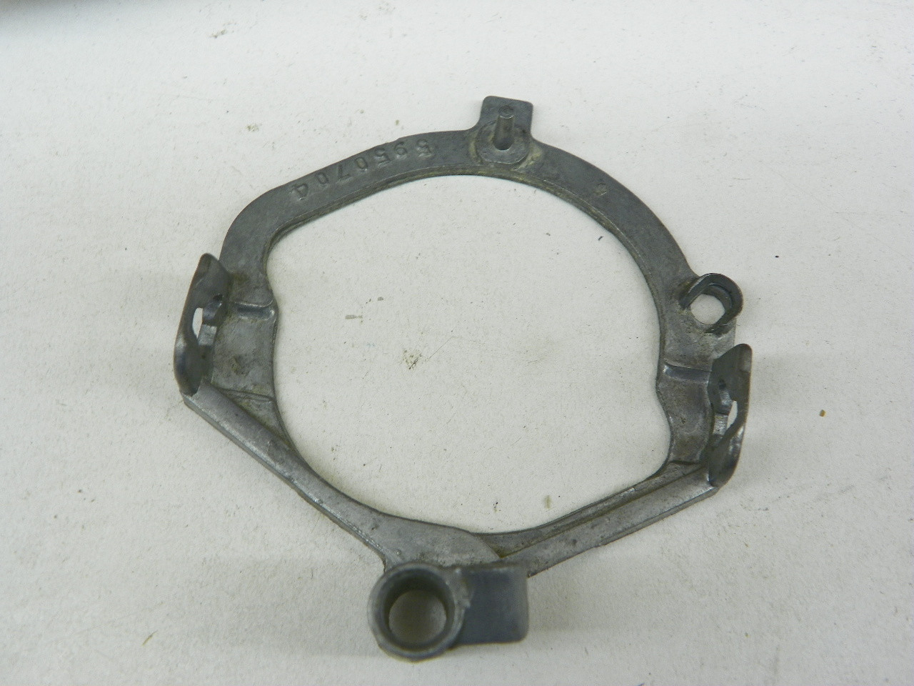 Delco 5950704 Headlight Adjusting Ring for 1959-1962 Chevrolet Passenger Car Truck restoration. - Image 6