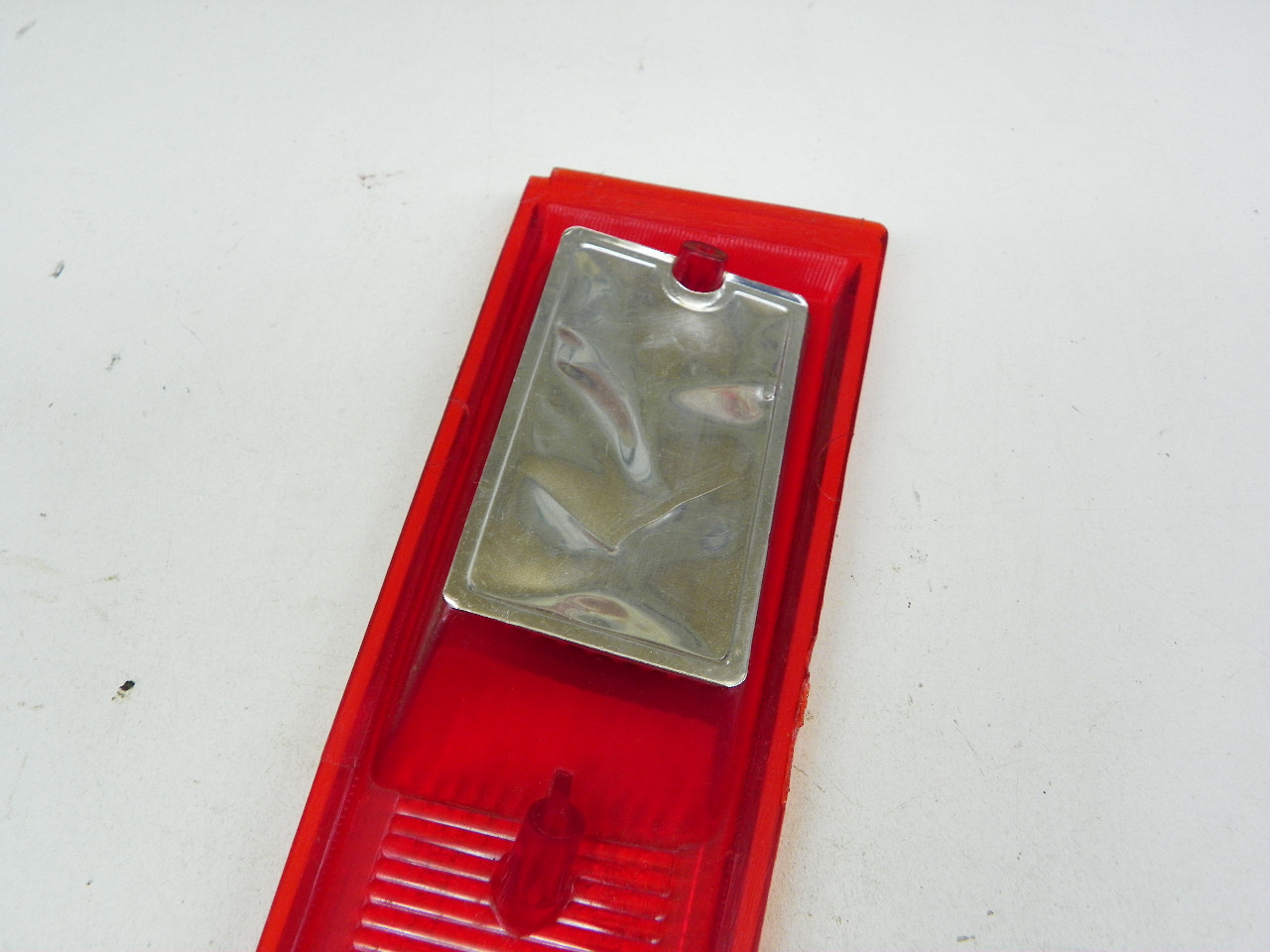 FoMoCo 69BG-13444-AA Tail Lamp Lens for 1968-1975 Ford Escort Capri Mk1 Right Hand Side restoration. - Image 6