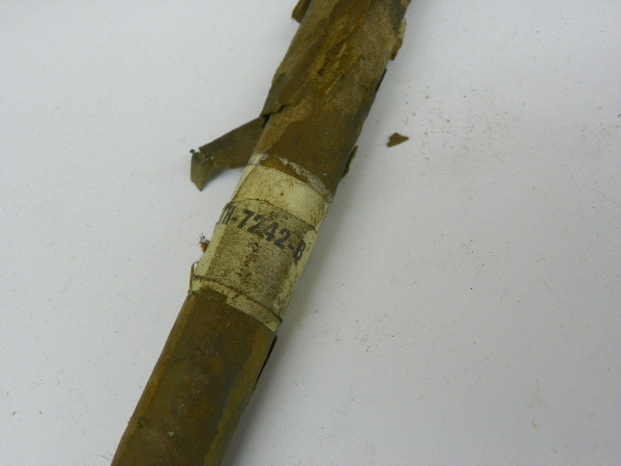 Ford MTH-7242-B Transmission Shift Lever Shaft NOS for vintage auto restoration. - Image 4