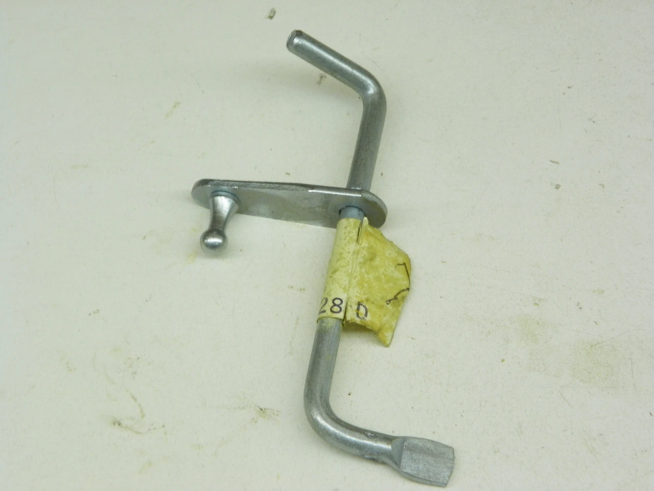 Ford D1Z-9728-D Control Linkage for vintage auto restoration. - Image 2
