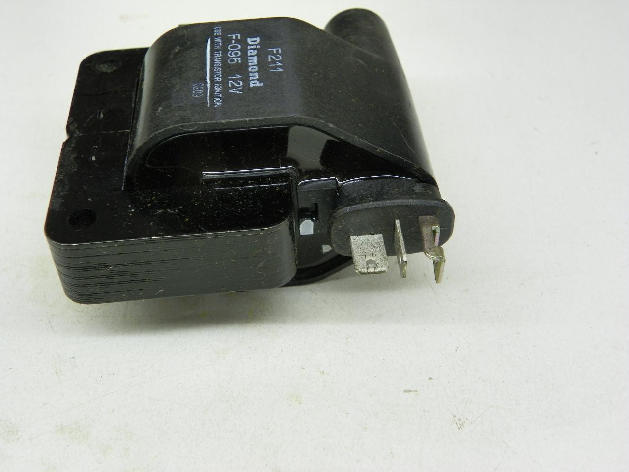 Motorcraft DGE-439 Ignition Coil for vintage auto restoration. - Image 6