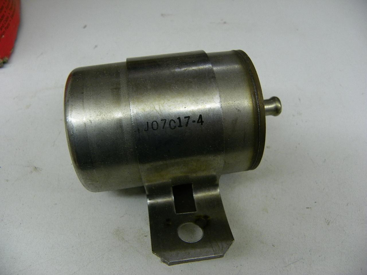 Motorcraft FG-891 Fuel Filter for vintage auto restoration - Image 5