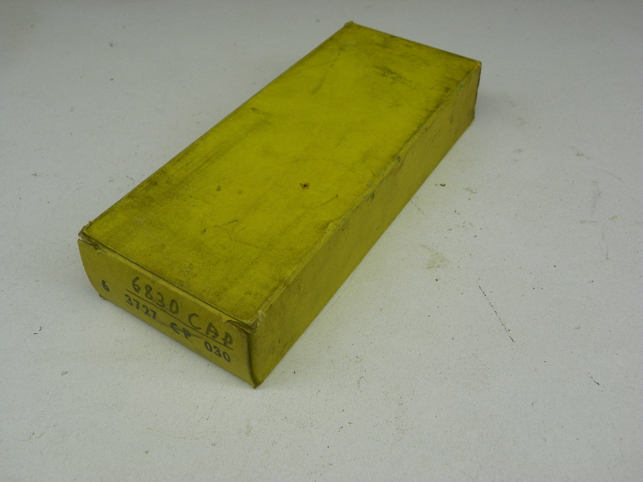 Michigan 6830CAP .030 Rod Bearings for 1952-1967 Ford Edsel Tractor Industrial engine restoration. - Image 1