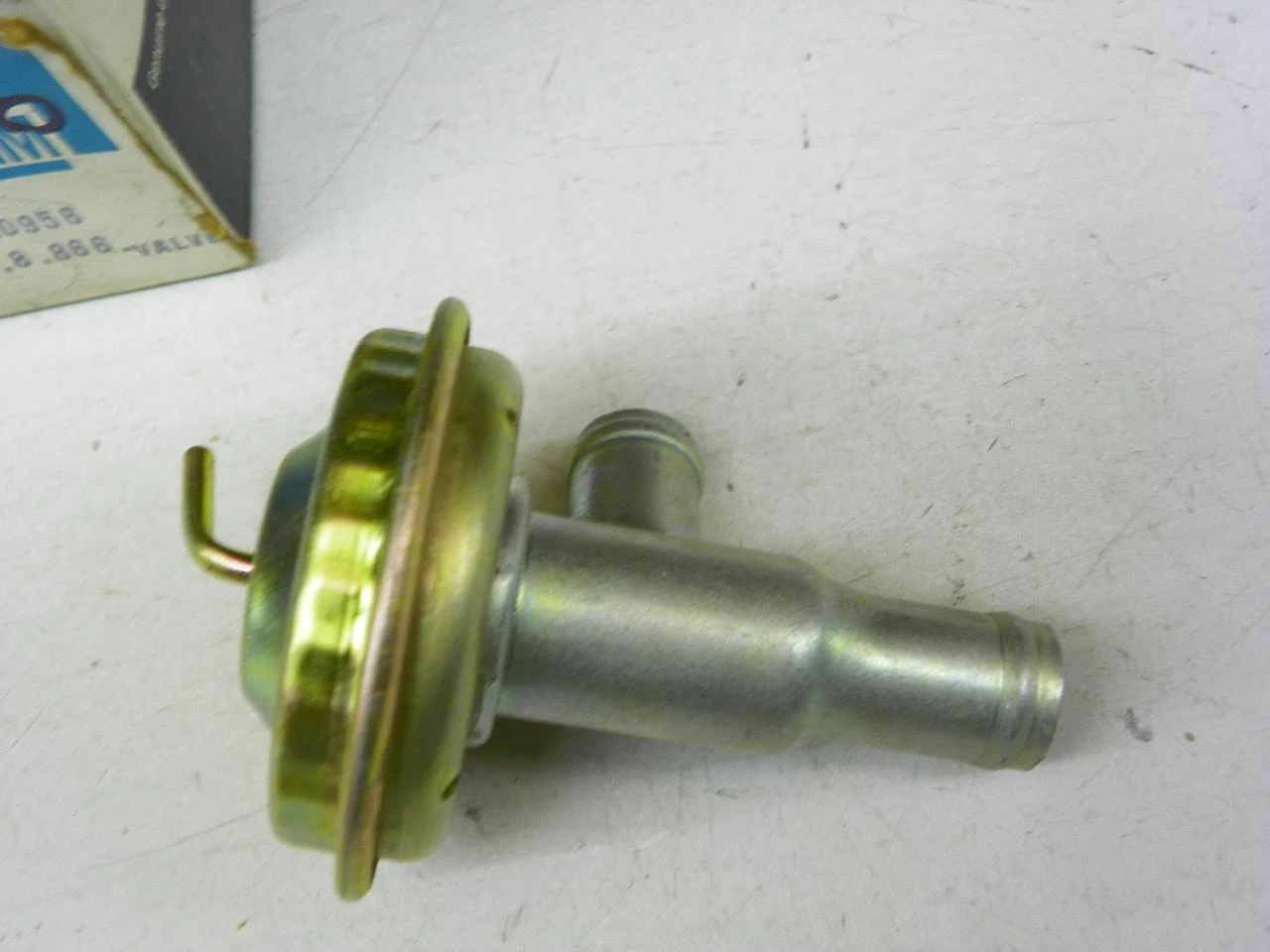 GM 500956 Heater Control Valve for 1971-1974 Chevrolet Buick Oldsmobile Pontiac Cadillac w/ A/C restoration. - Image 4
