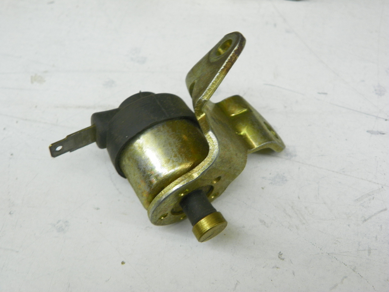 GM 335146 Idle Control Solenoid for 1973-76 Chevrolet Vega Monza restoration. - Image 4
