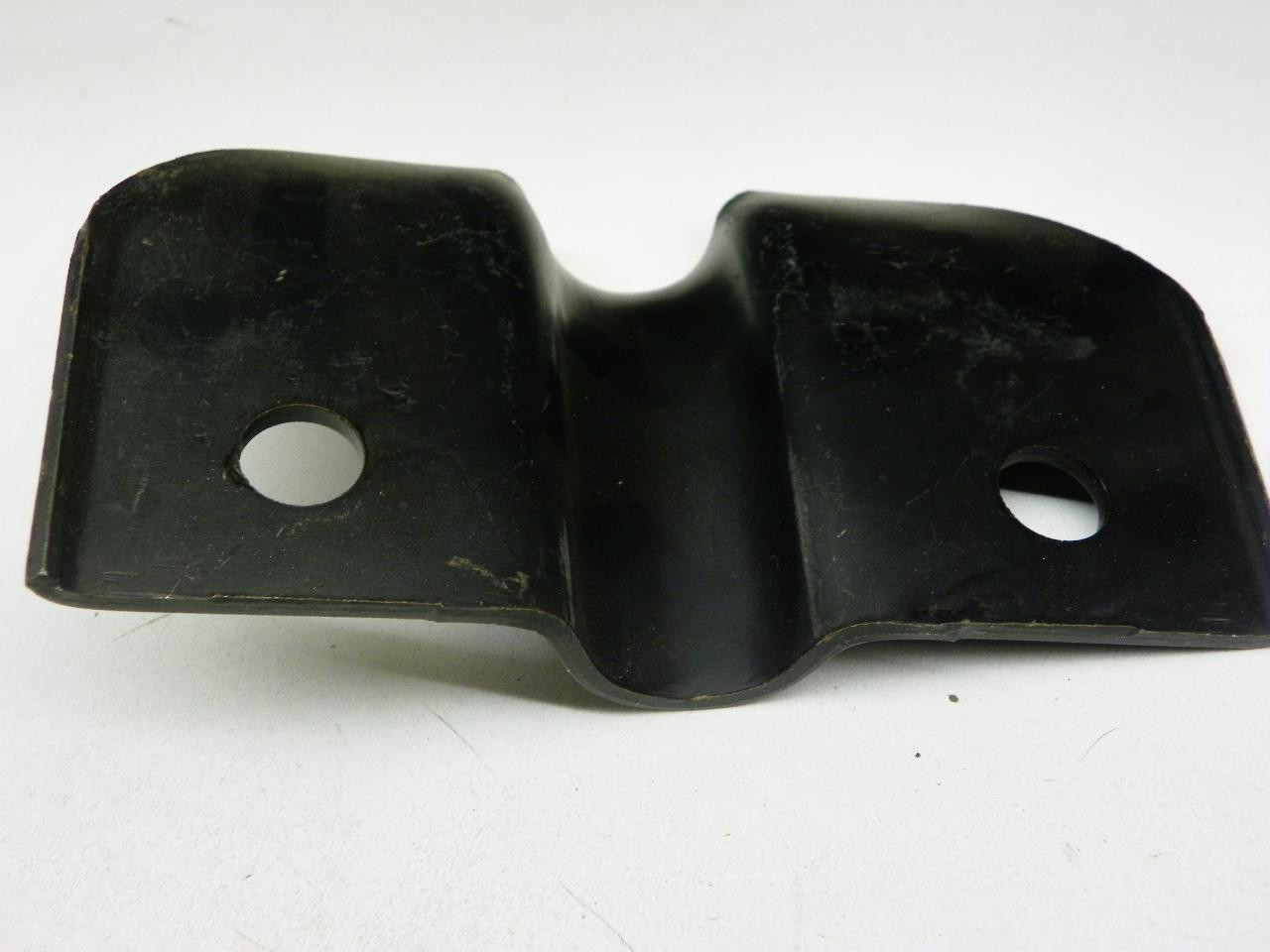 GM 328379 Bracket for vintage auto restoration - Image 5
