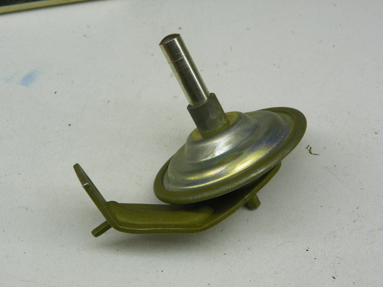 GM 388170 Throttle Return Check & Filter for 1961-1963 Oldsmobile F-85 2BBL restoration. - Image 5