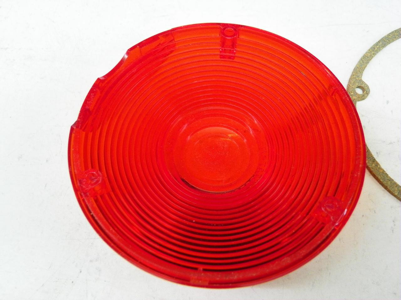 GM 1-655790 Tail Light Lens Kit for 1964-1972 Chevrolet Heavy Trucks restoration. - Image 4