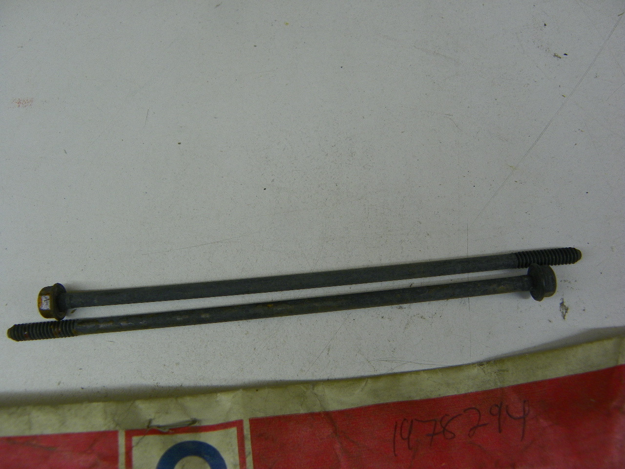 Delco Remy 1978294 Engine Bolts for vintage auto restoration. - Image 3